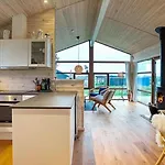 펜션 New House With Two Terraces Near *